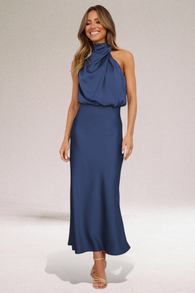 Flavia™ | Robe dos nu en satin glamour 