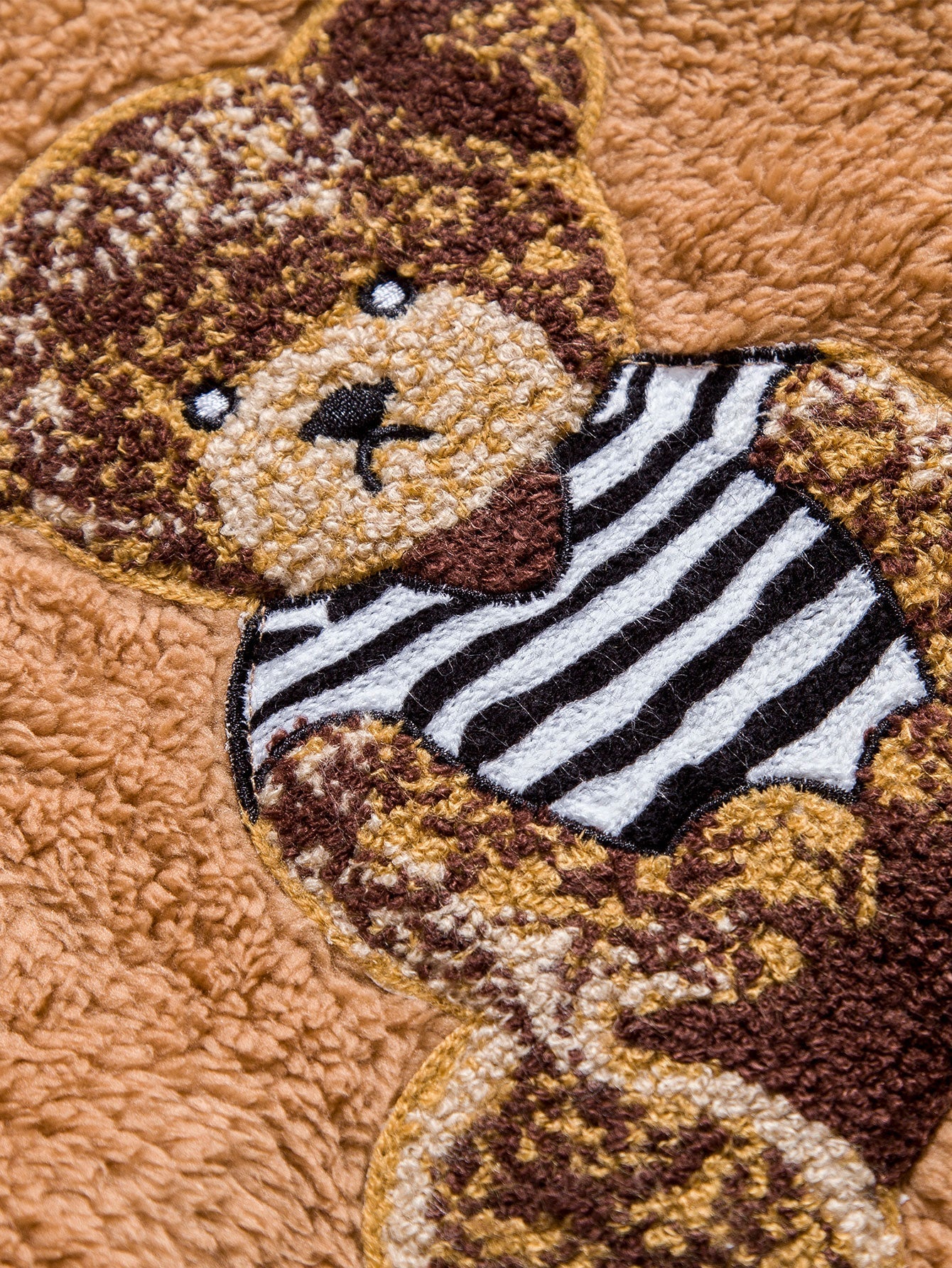 Sweat à capuche Teddy avec patch brodé ours
