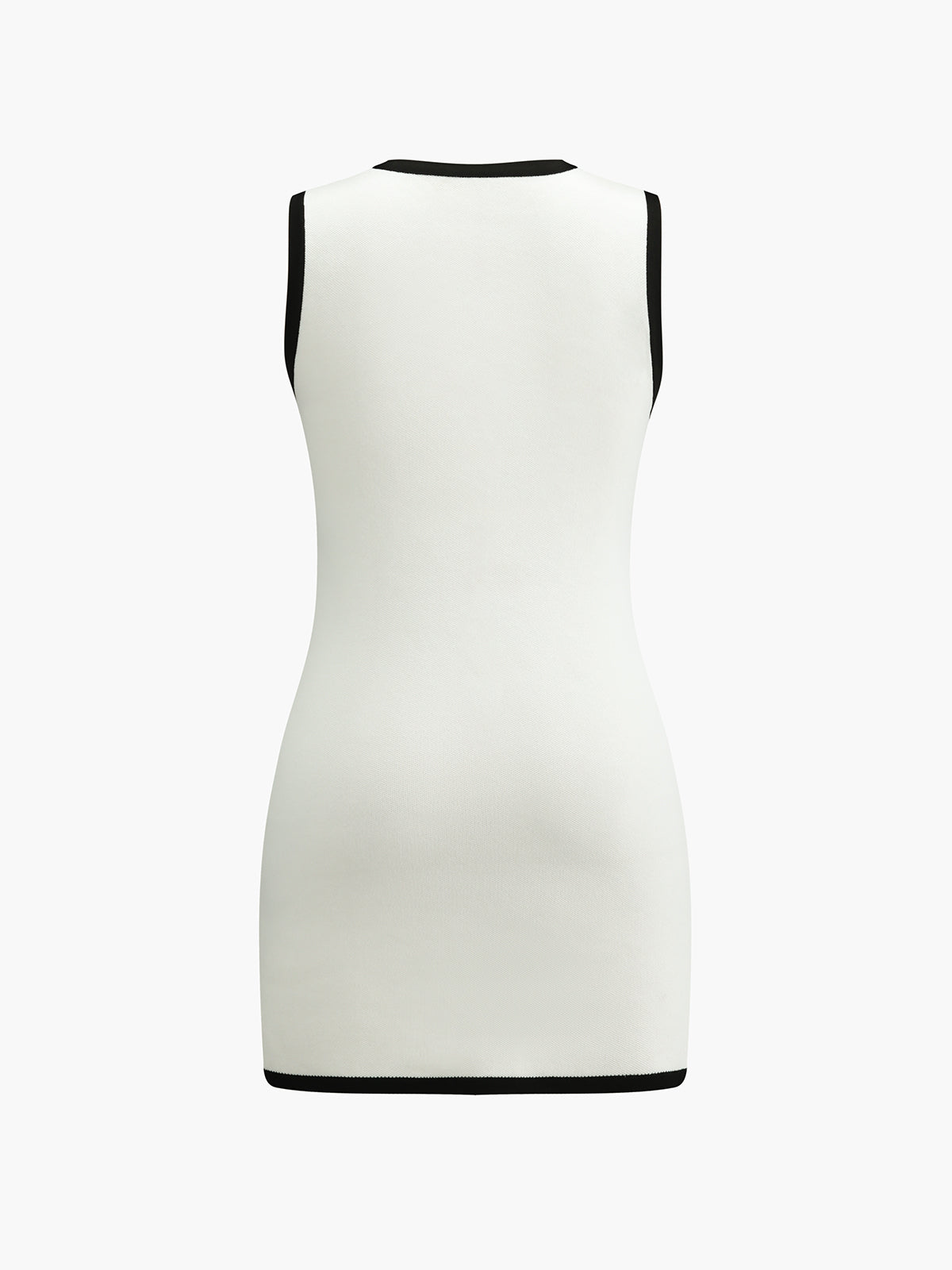 Kiana | Robe pull courte sans manches à boutons et poches multiples 