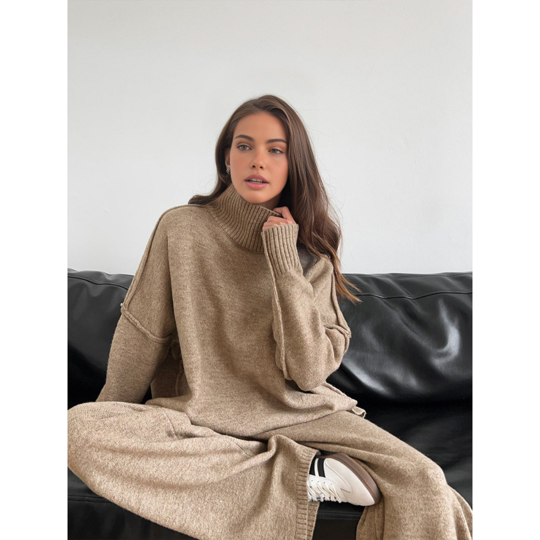 Plana | Ensemble haut à col roulé et pantalon 