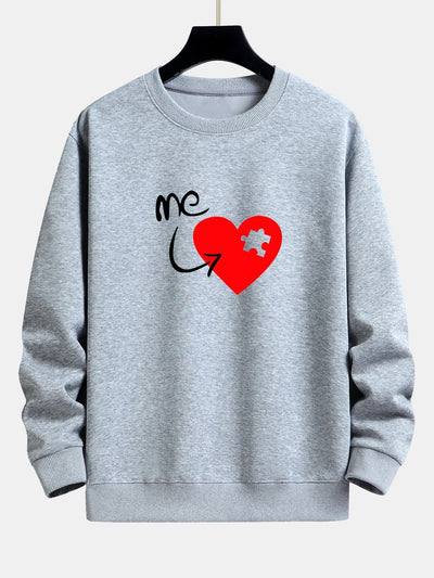 Sweat-shirt décontracté à imprimé cœur et pièce de puzzle