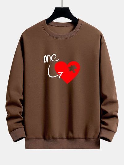 Sweat-shirt décontracté à imprimé cœur et pièce de puzzle